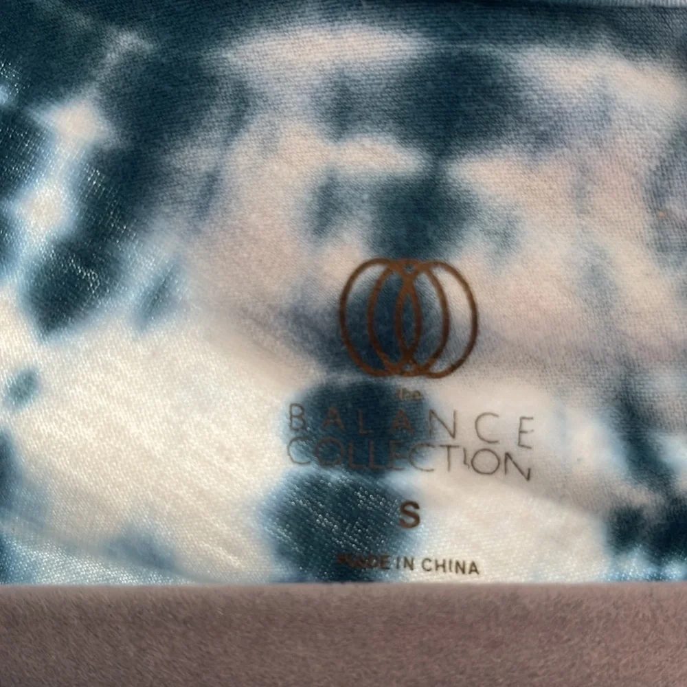 Balance collection pullover ✨ - Picture 4 of 5